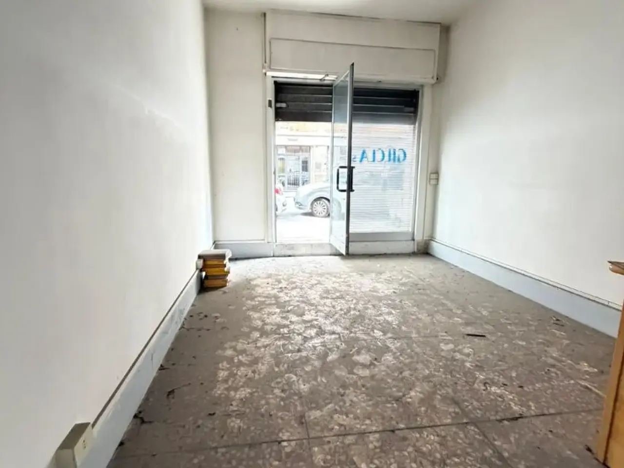 Negozio in Via Giorgio Pitacco 18, Roma, {3} - Foto 1