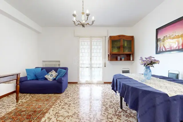 3-room flat in Via Abramo Lincoln, Carpi - Photo 1