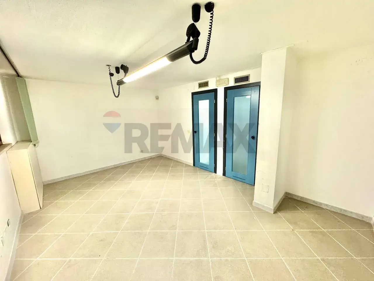 Ufficio in Via degli Orti 4, Palermo, {3} - Foto 1