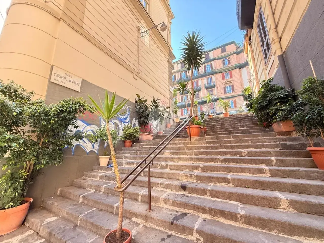 Negozio in Rua Catalana 118, Napoli, {3} - Foto 2