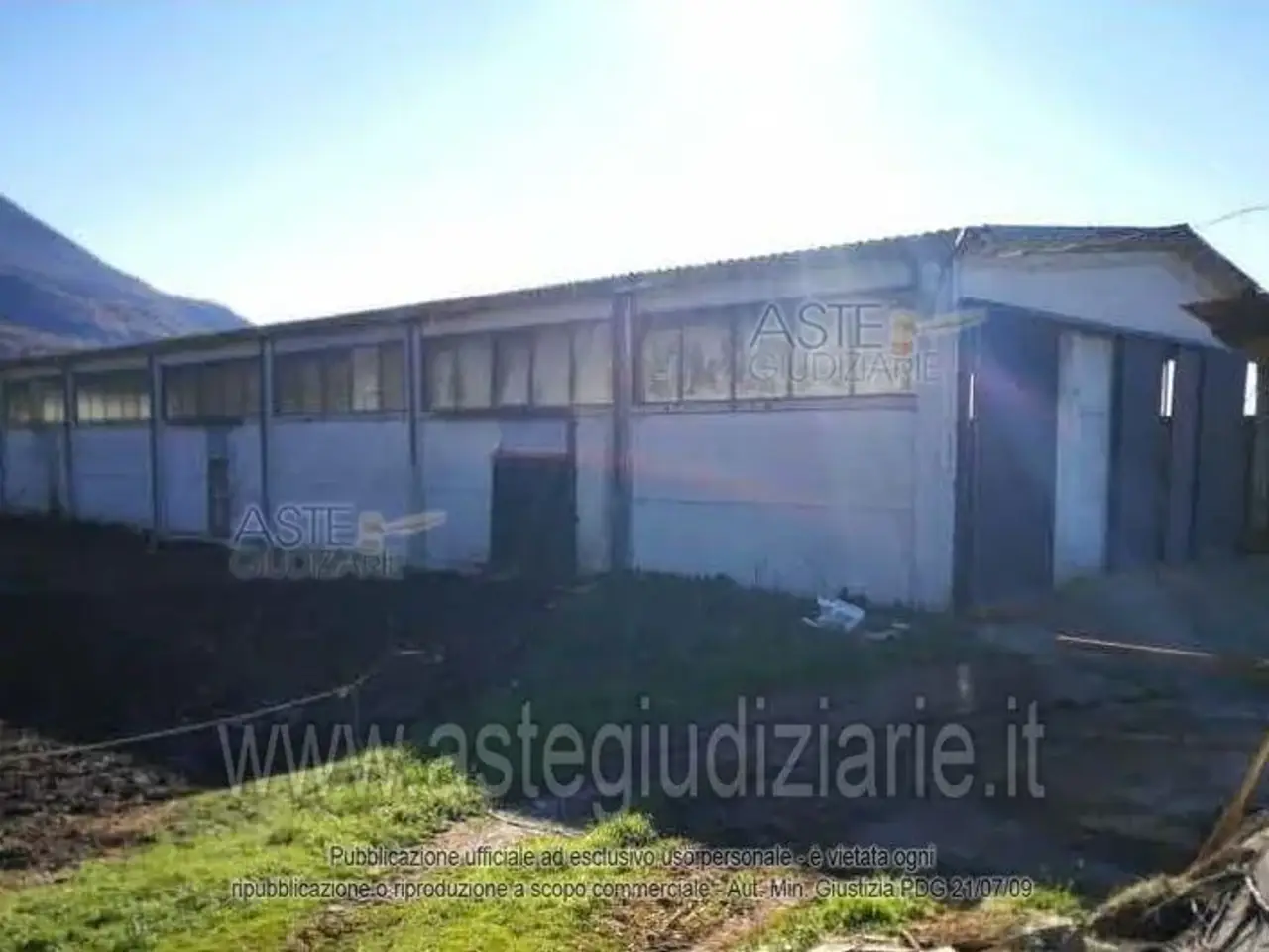 Fabbricato misto in Via San Martino, 67022 Capestrano Aq, Italia 67022, Capestrano, {3} - Foto 1