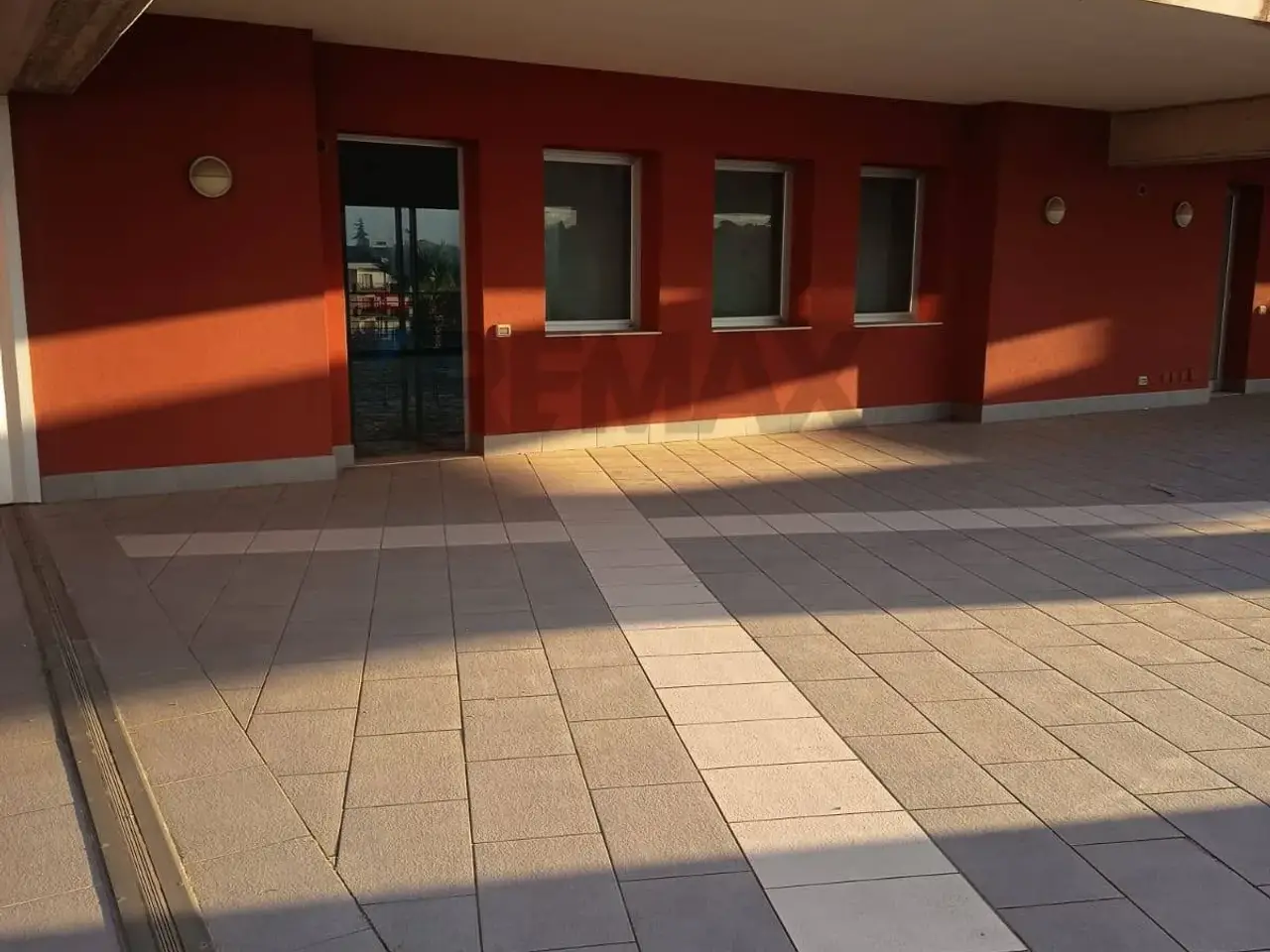 Ufficio in Viale Europa, Caltagirone, {3} - Foto 1