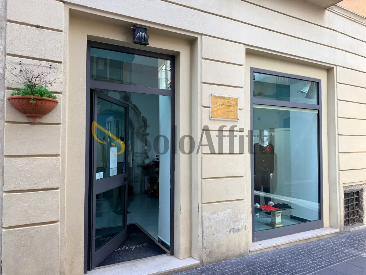 Negozio in Via Pretoria 117, Potenza, {3} - Foto 1