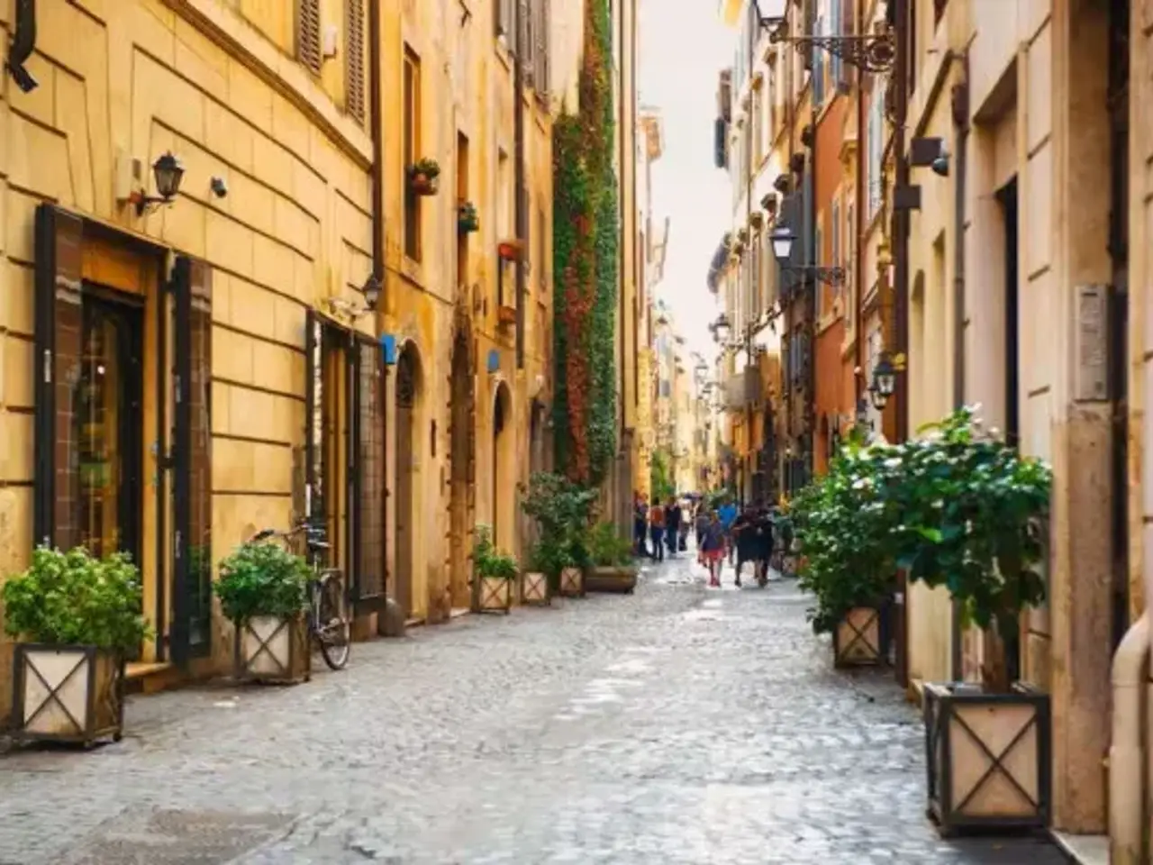 Bed & Breakfast in Via del Teatro Pace 47, Roma, {3} - Foto 1