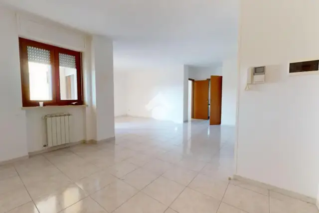 4-room flat in Via Saliscendi 1, Martina Franca - Photo 1