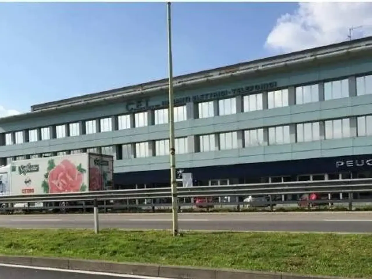 Ufficio in Viale Leonardo da Vinci 162, Trezzano Sul Naviglio, {3} - Foto 1