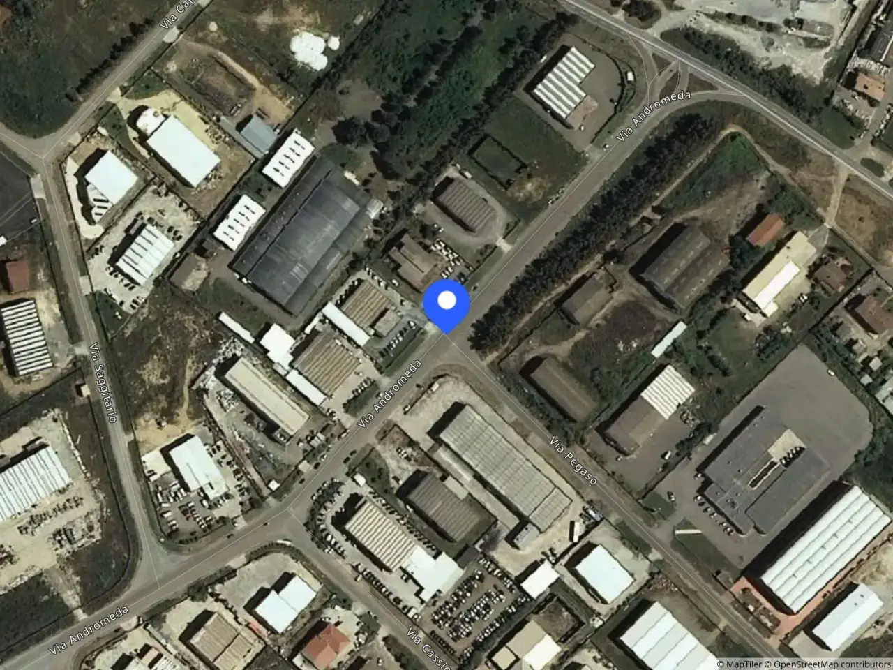 Fabbricato misto in Zona Industriale Sa Stoia, Iglesias, {3} - Foto 1
