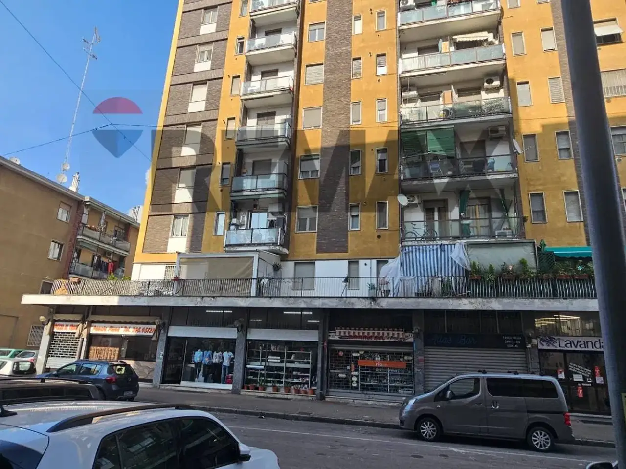 Esercizio commerciale in Via Sanremo 8, San Giuliano Milanese, {3} - Foto 1