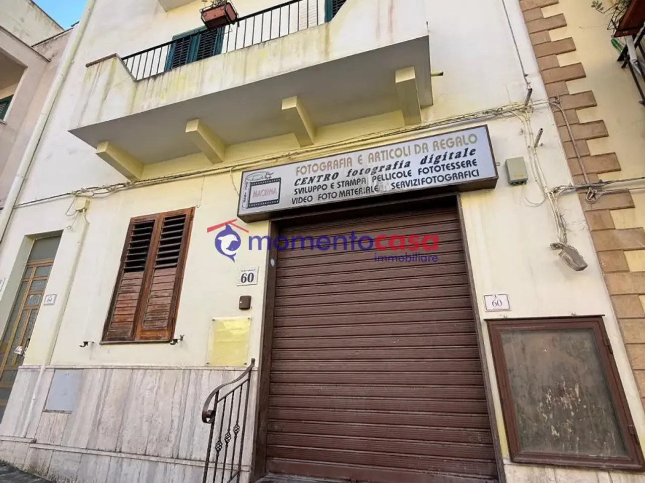 Negozio in Via del Salvatore 60, Reggio Calabria, {3} - Foto 1