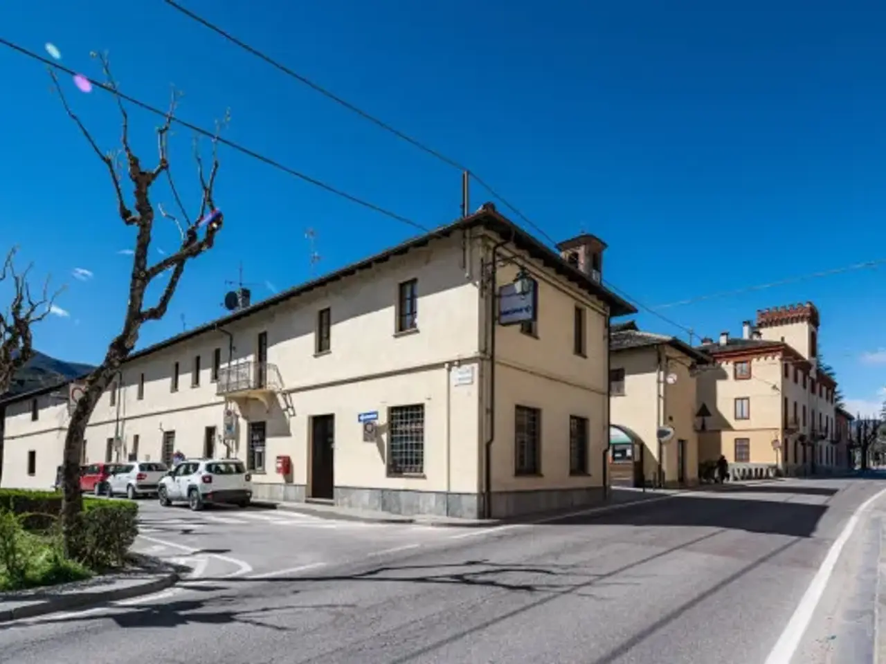 Negozio in Piazza Guglielmo Marconi 10, Dronero, {3} - Foto 2