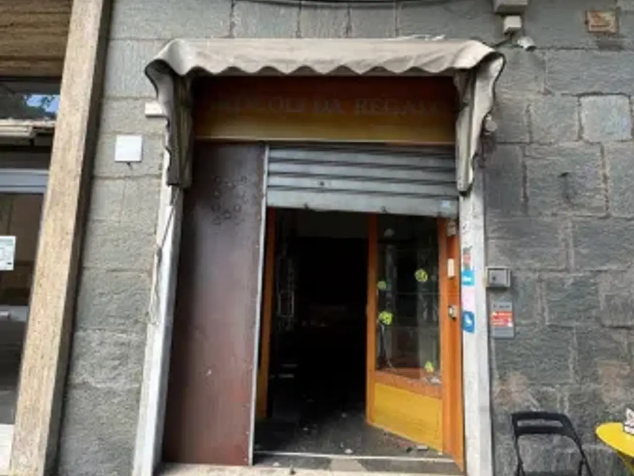 Negozio in Via Faliero Vezzani, Genova, {3} - Foto 2