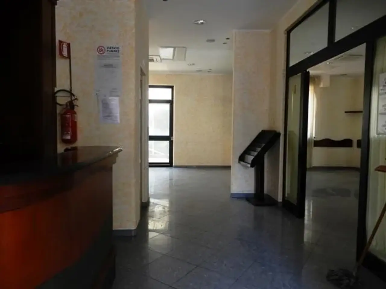 Locale commerciale in , Diano Marina, {3} - Foto 2
