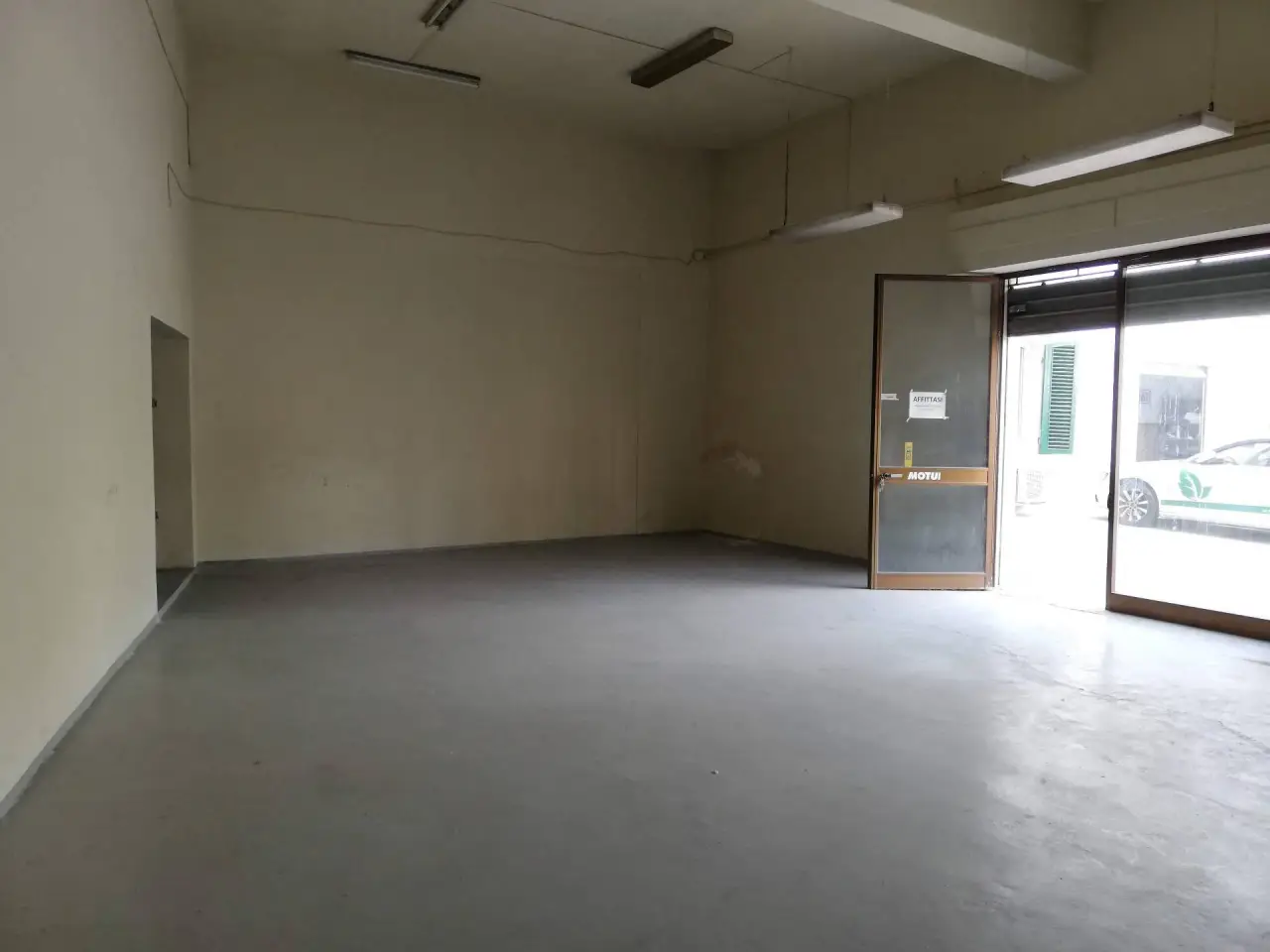 Esercizio commerciale in Via Donica 5, Santa Croce Sull'Arno, {3} - Foto 1