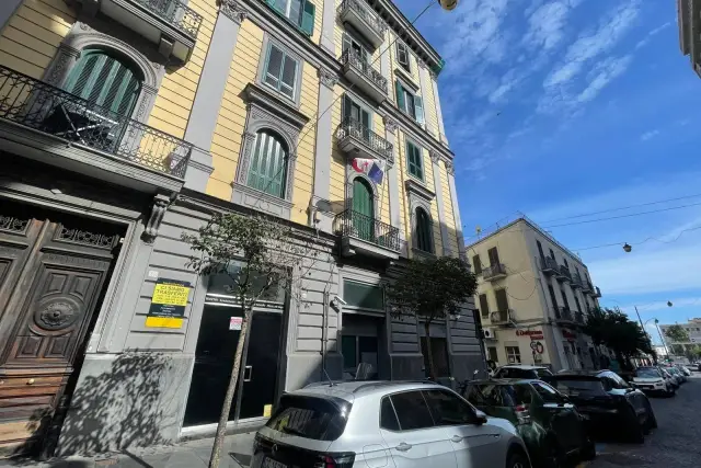 Negozio in Via Duomo 321, Napoli - Foto 1