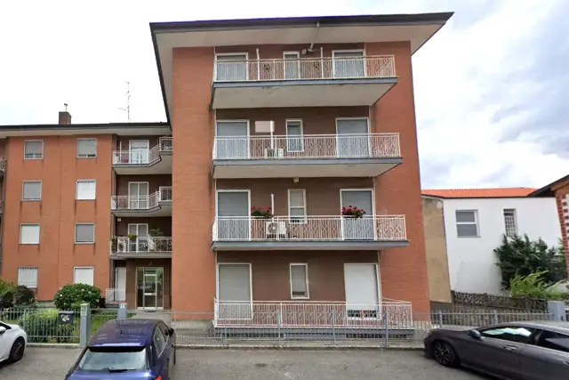 Vierzimmerwohnung in Via Sanlorenzo 8, Casale Monferrato - Foto 1