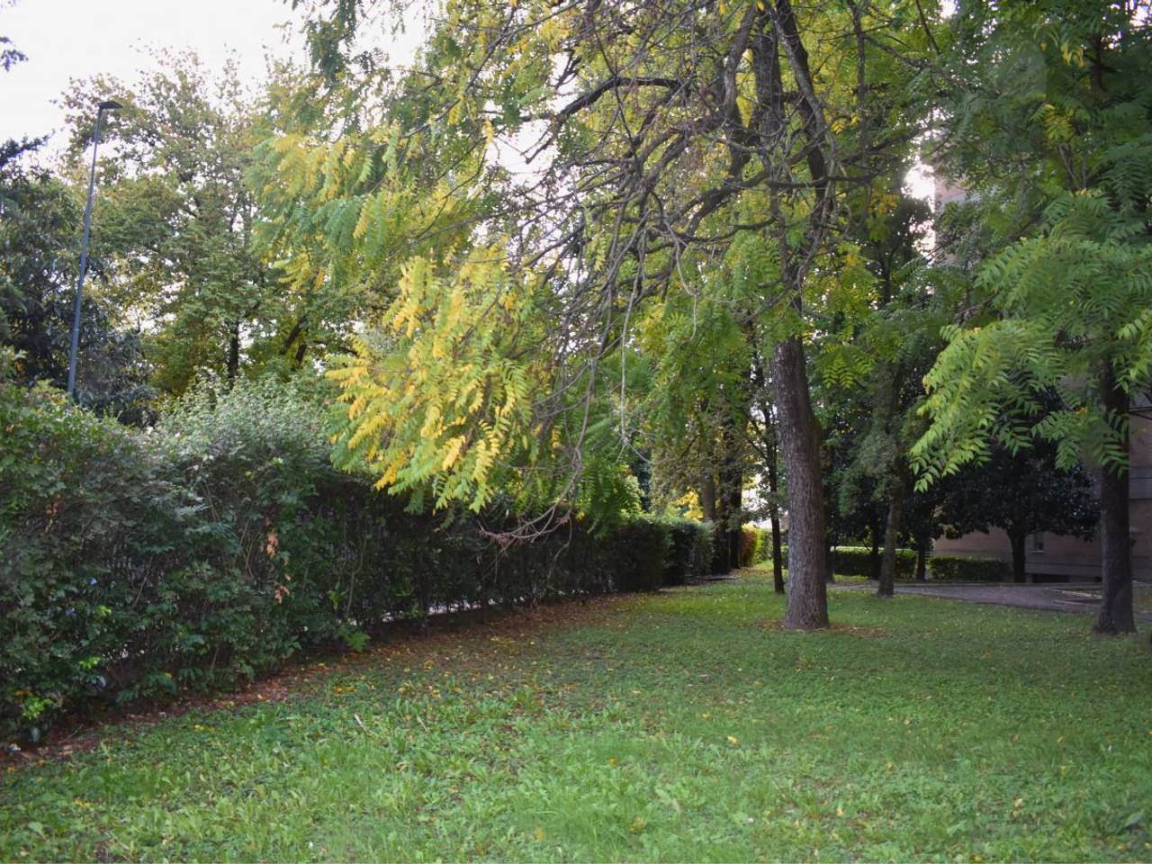 appartamento in vendita a Parma in zona Montanara