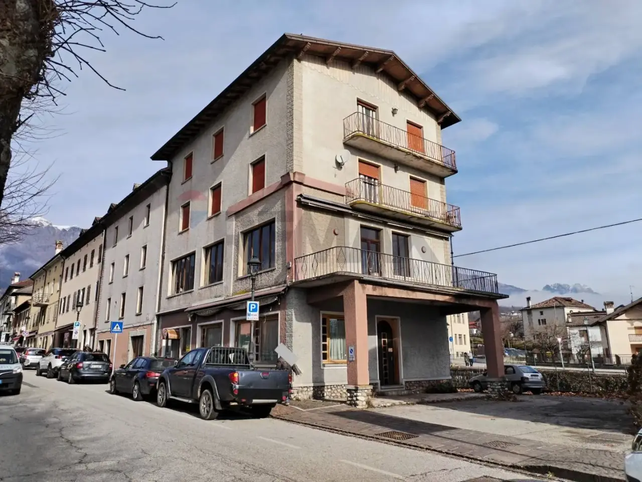 Albergo in Viale Vittorio Veneto 23, Pedavena, {3} - Foto 1