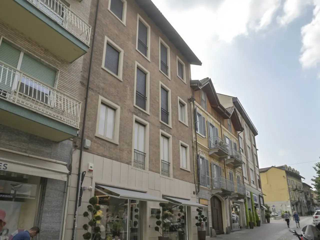 Negozio in Via Fratelli Piol, Rivoli, {3} - Foto 2