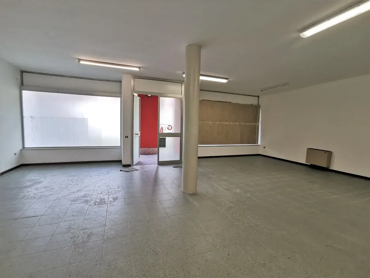 Negozio in Via Carlo Nembrini, Nembro, {3} - Foto 2