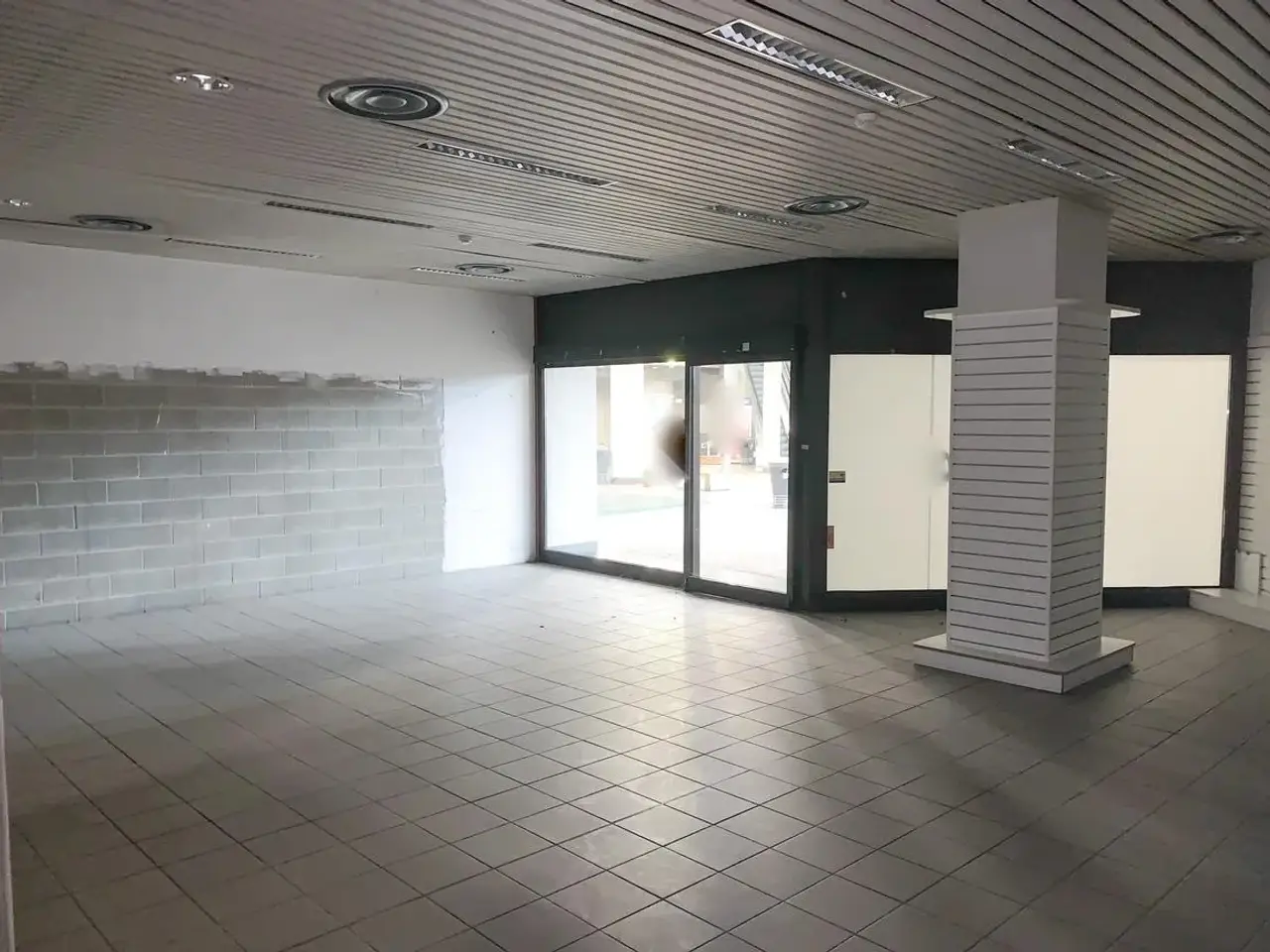 Ufficio in Corso Corso Carlo Alberto 120, Lecco, {3} - Foto 2