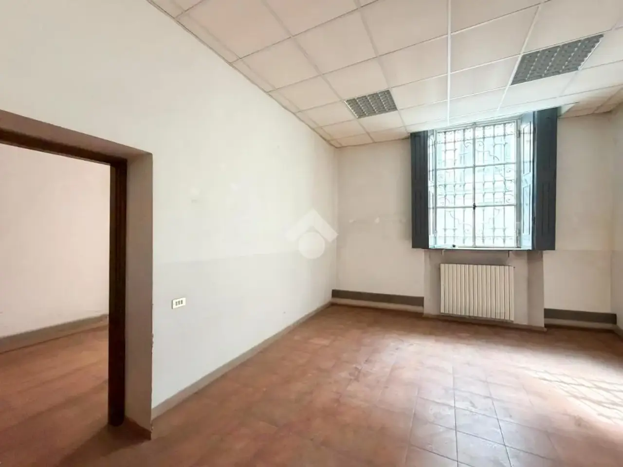 Ufficio in Via Cavour 15, Lodi, {3} - Foto 1