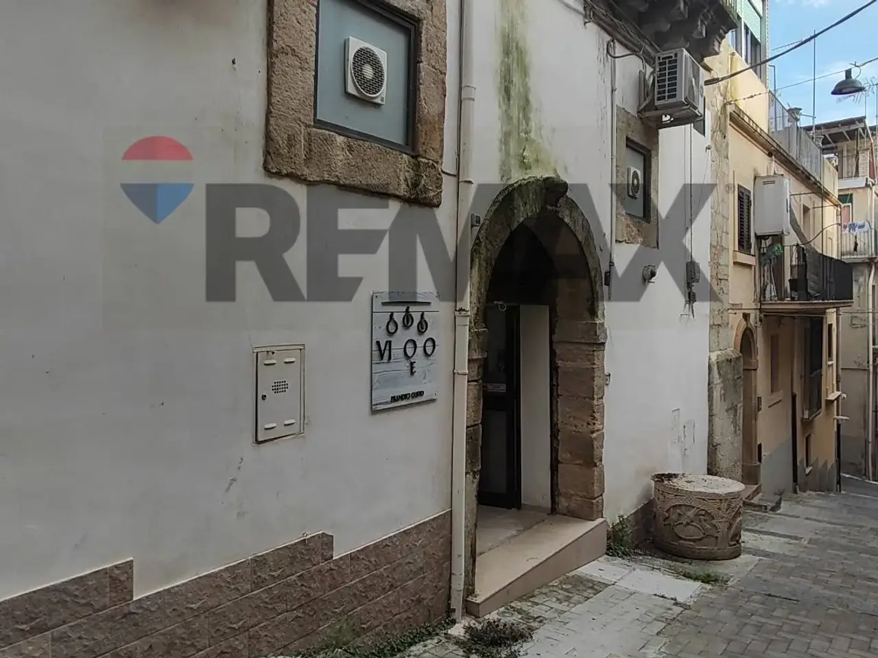 Negozio in Via Gravina 7, Caltagirone, {3} - Foto 1