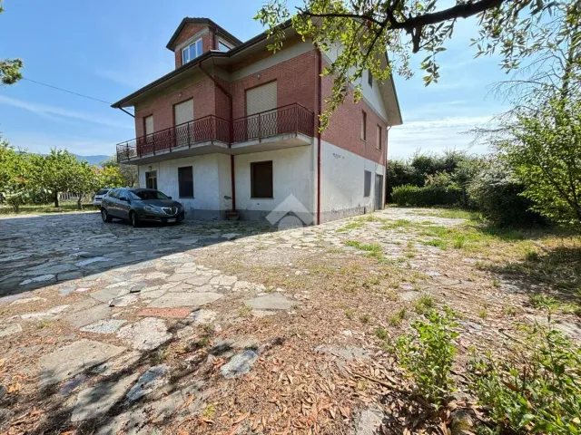 Appartamento in Via Tavolara 44, Sarzana - Foto 1