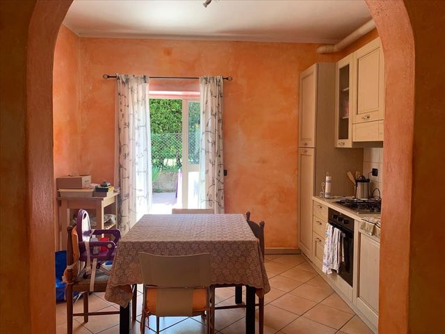 Semi-detached house in Via Vittorio Emanuele 57, Castiglione del Lago - Photo 1