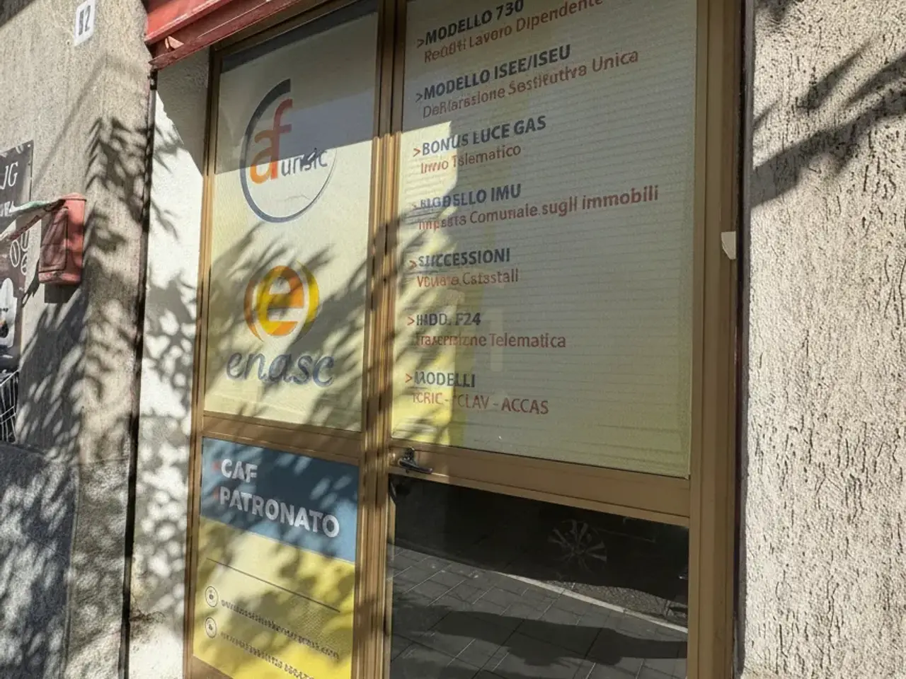 Negozio in Via Lenin 82, Misterbianco, {3} - Foto 1