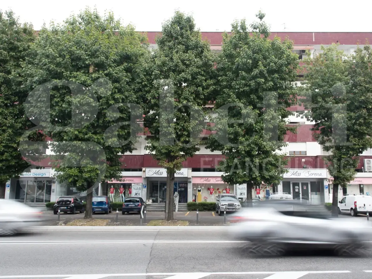 Magazzino in Corso Milano 145, Bovisio-Masciago, {3} - Foto 1