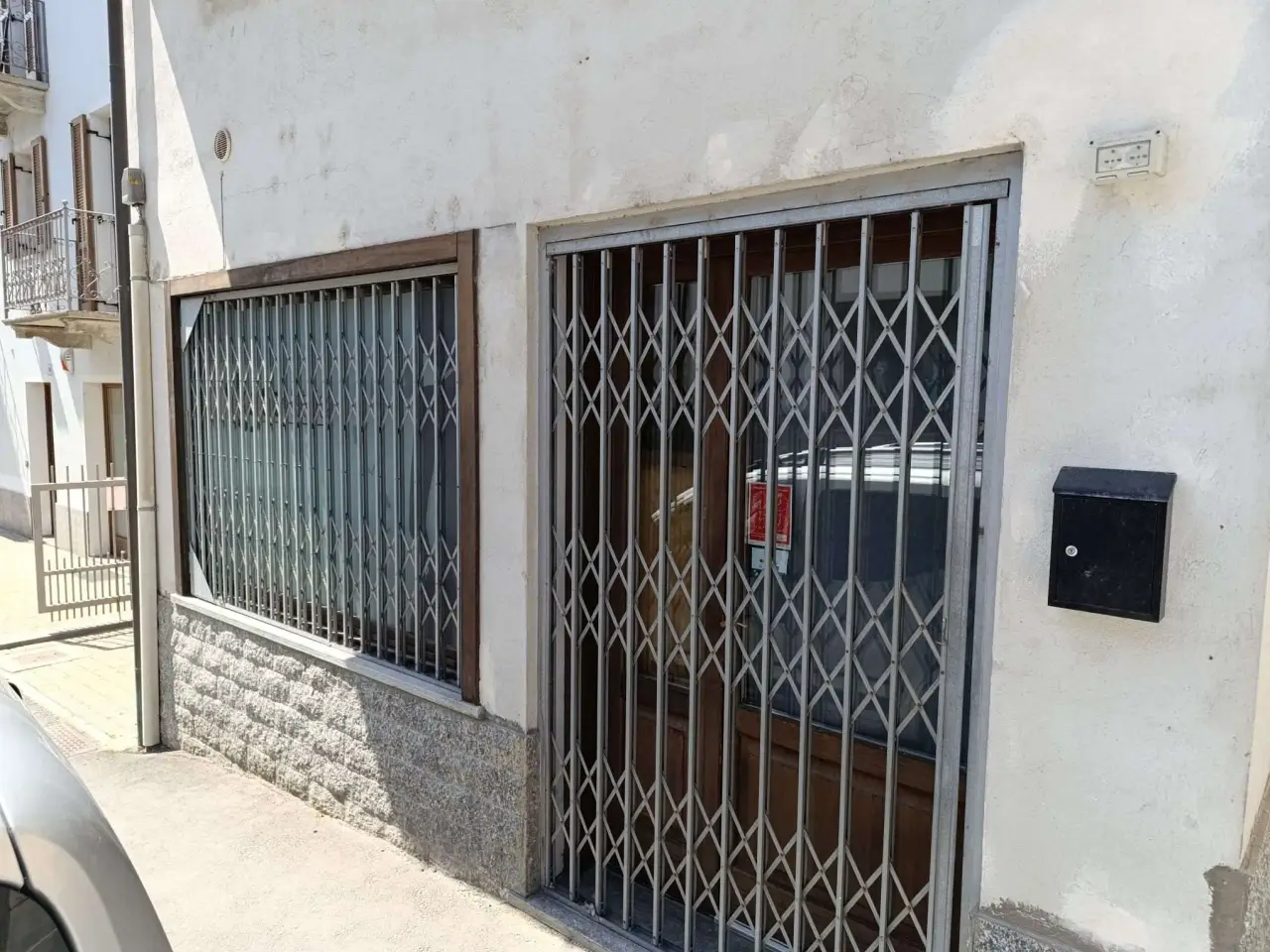 Palazzina commerciale in Via Menabreaz, Chatillon, {3} - Foto 2