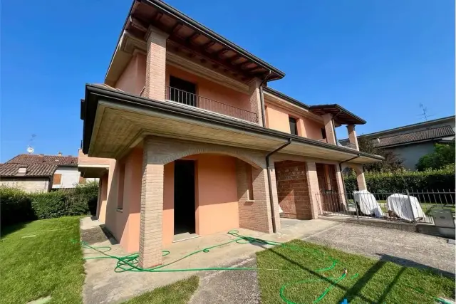 Villa a schiera in Via I Maggio, San Possidonio - Foto 1