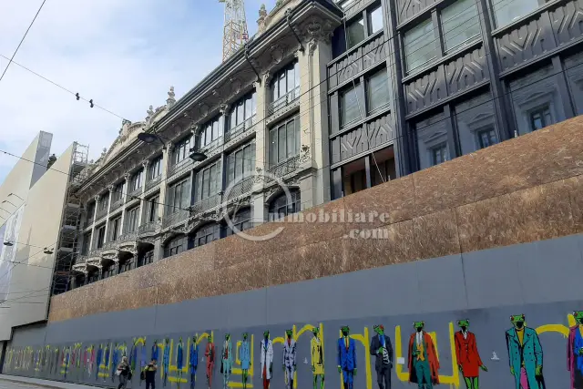 Shop in Piazza Cordusio, Milano - Photo 1