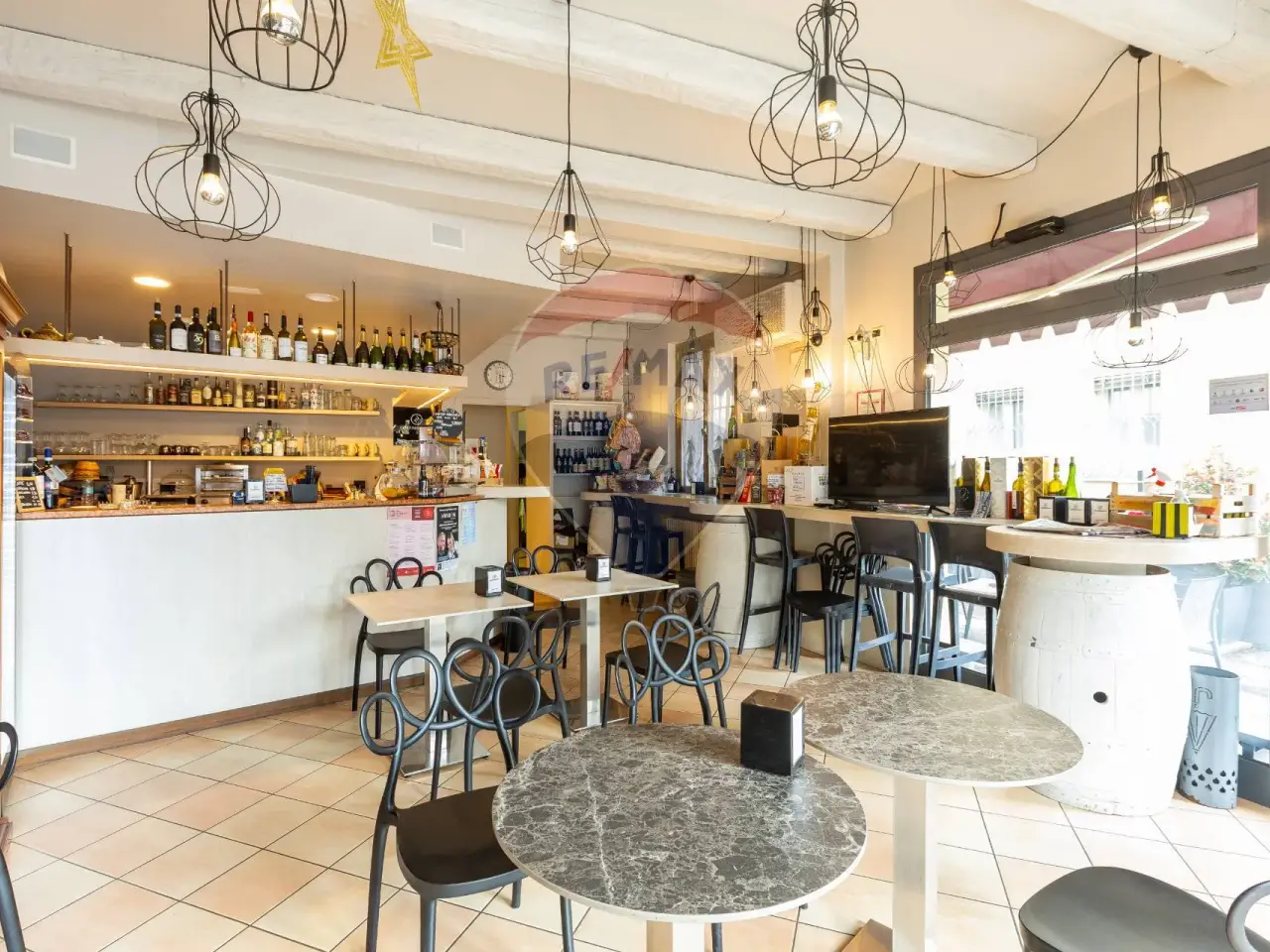 Bar in Via Bacchini 44, Fidenza, {3} - Foto 1