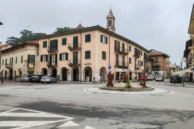 Quadrilocale in Piazza Roma, Sommariva del Bosco - Foto 1