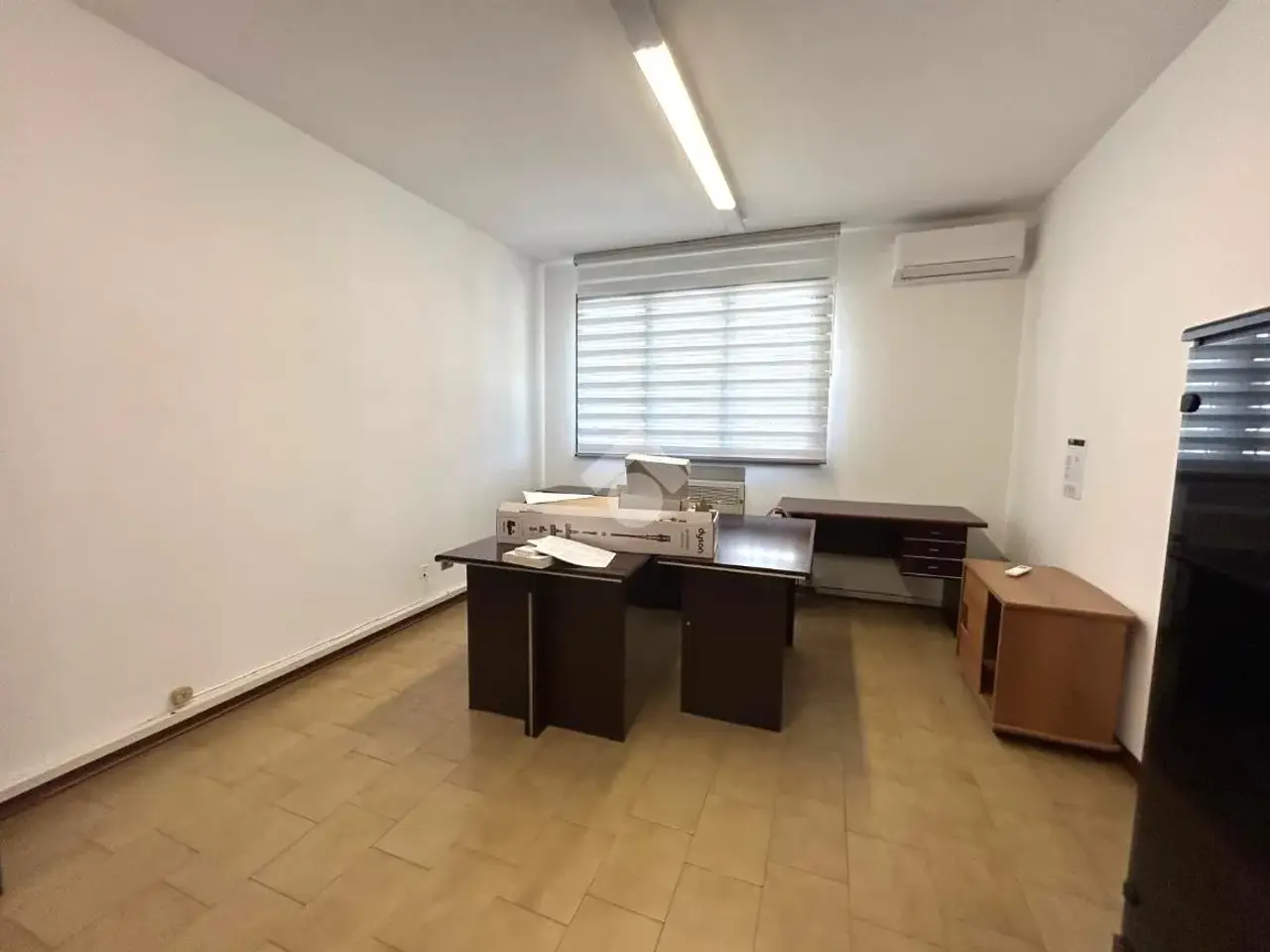 Negozio in Via Grandi 24, Vigonza, {3} - Foto 1
