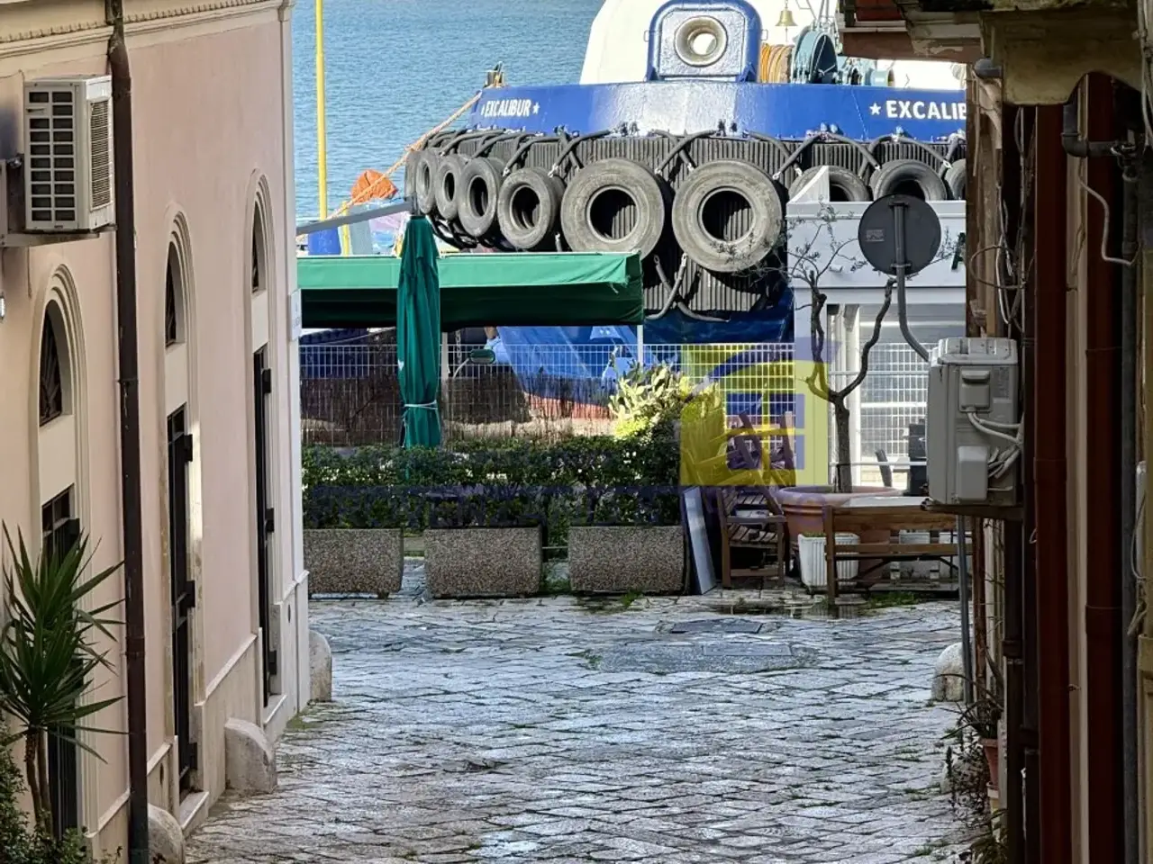 Negozio in Via De Veneziani, Brindisi, {3} - Foto 2