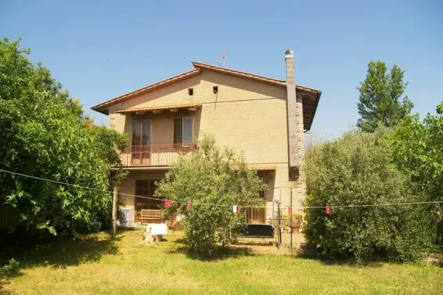 Detached house, Montepulciano - Photo 1