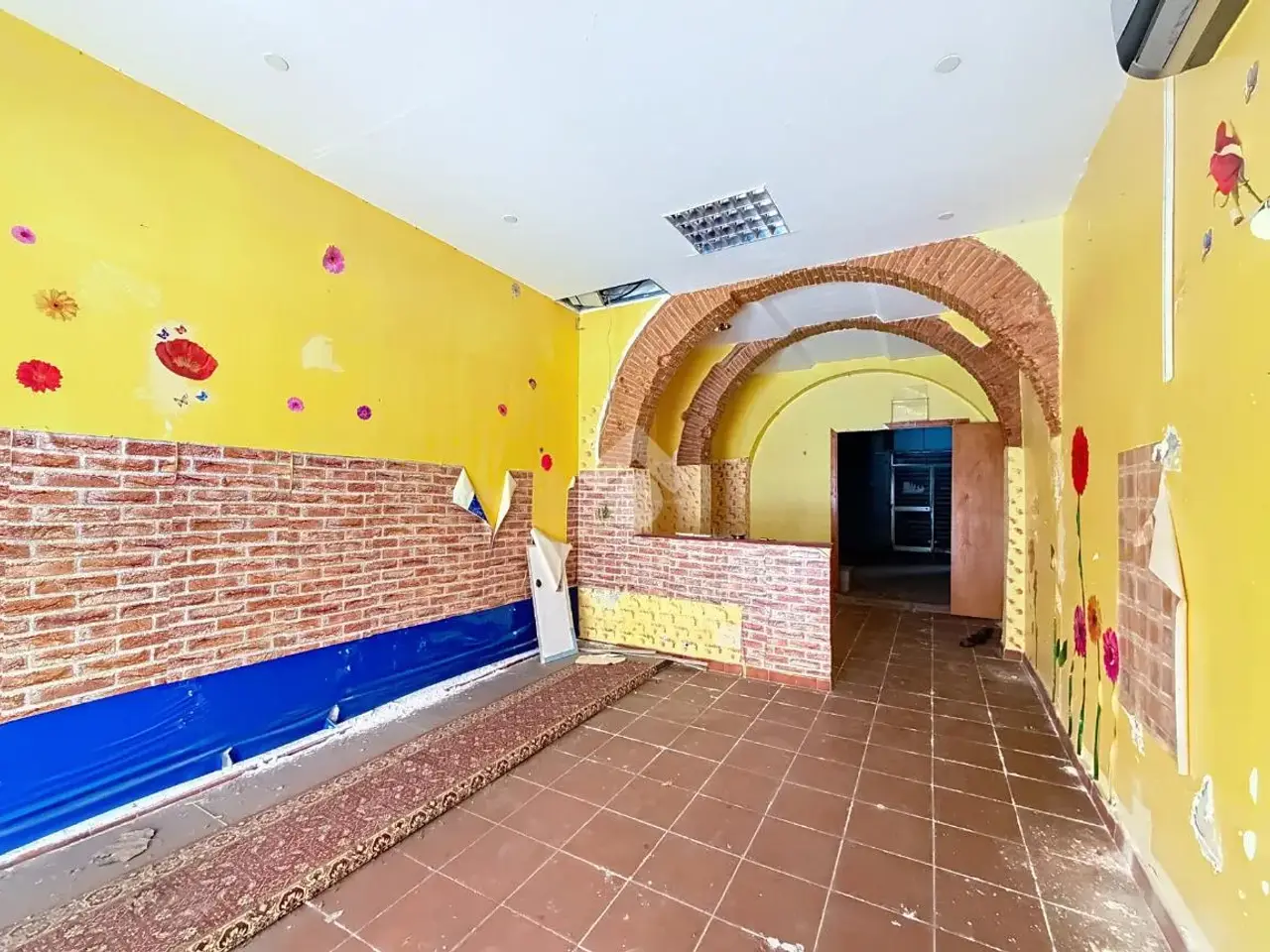 Negozio in Via Mentana 44, Livorno, {3} - Foto 1