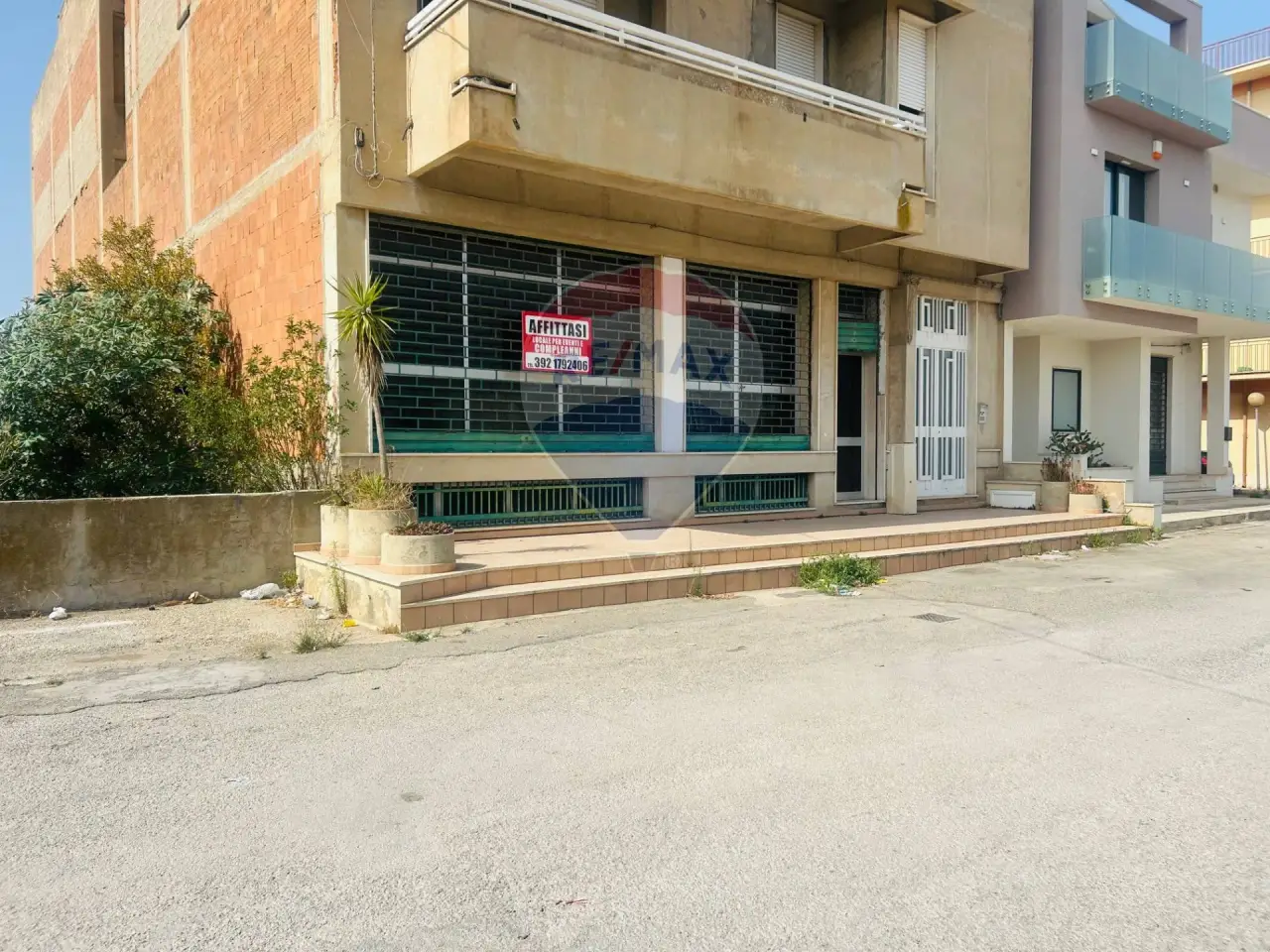 Negozio in Via Generale Cascino 96, Vittoria, {3} - Foto 2