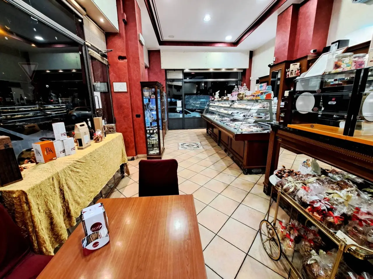 Pasticceria in C.So Adriatico, Torino, {3} - Foto 2