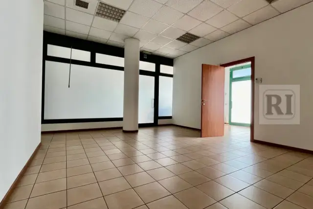 insertion image