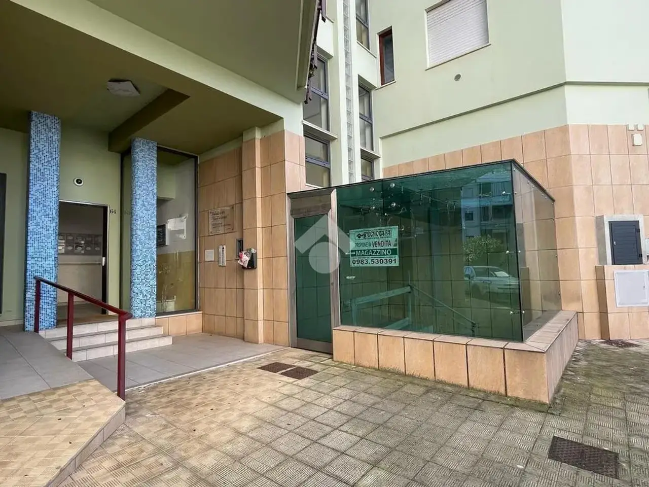 Magazzino in Via Michele Bianchi, Corigliano-Rossano, {3} - Foto 1