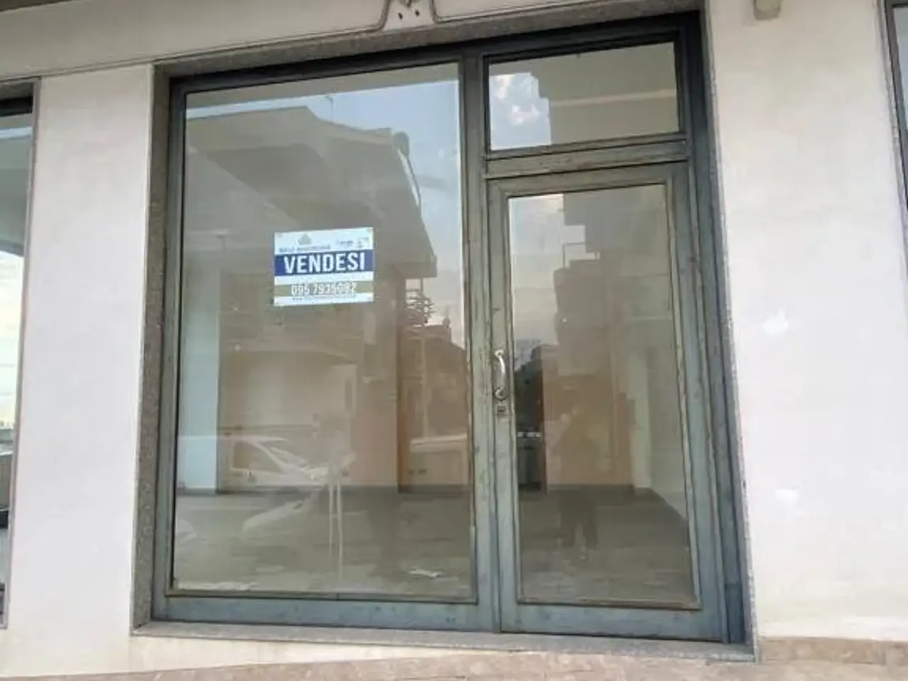Negozio in Via Don Luigi Sturzo, Scordia, {3} - Foto 2
