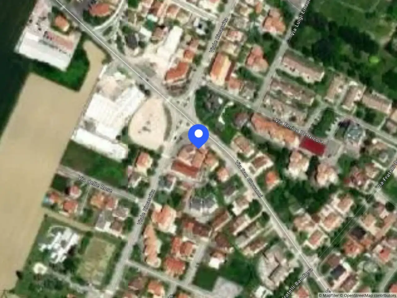 Negozio in Via G. Amendola, 27, 46028 Sermide Mn, Italia 27, Sermide e Felonica, {3} - Foto 2