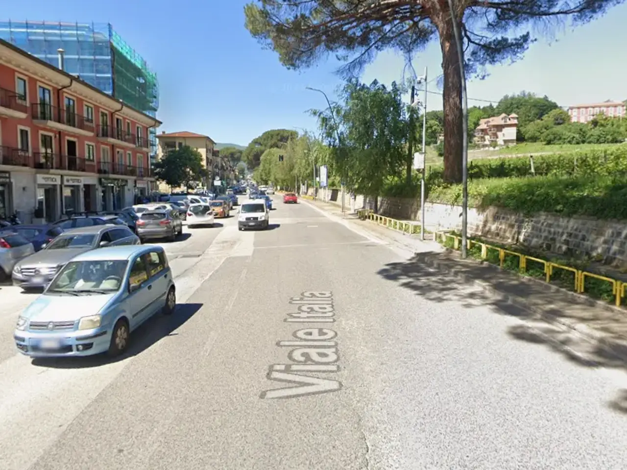 Locale commerciale in Italia, Avellino, {3} - Foto 1