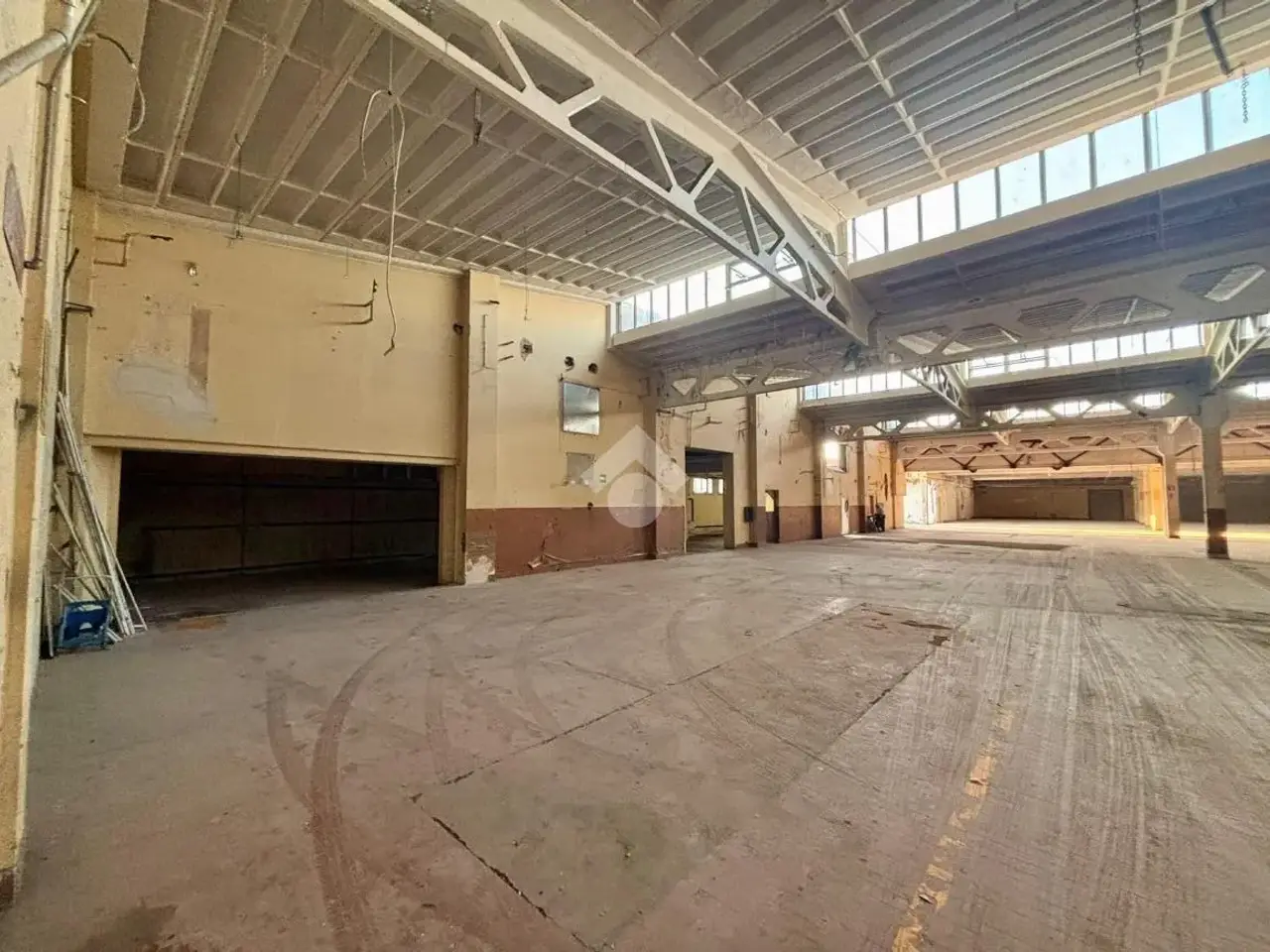 Capannone in Via Giotto 5, Lurate Caccivio, {3} - Foto 1