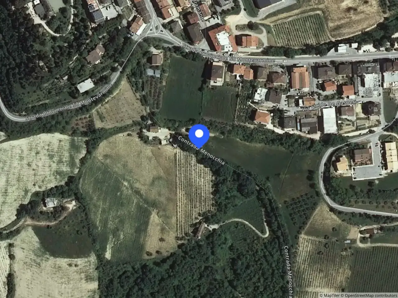 Fabbricato misto in Contrada Menocchia Scn, Montefiore Dell'Aso, {3} - Foto 1