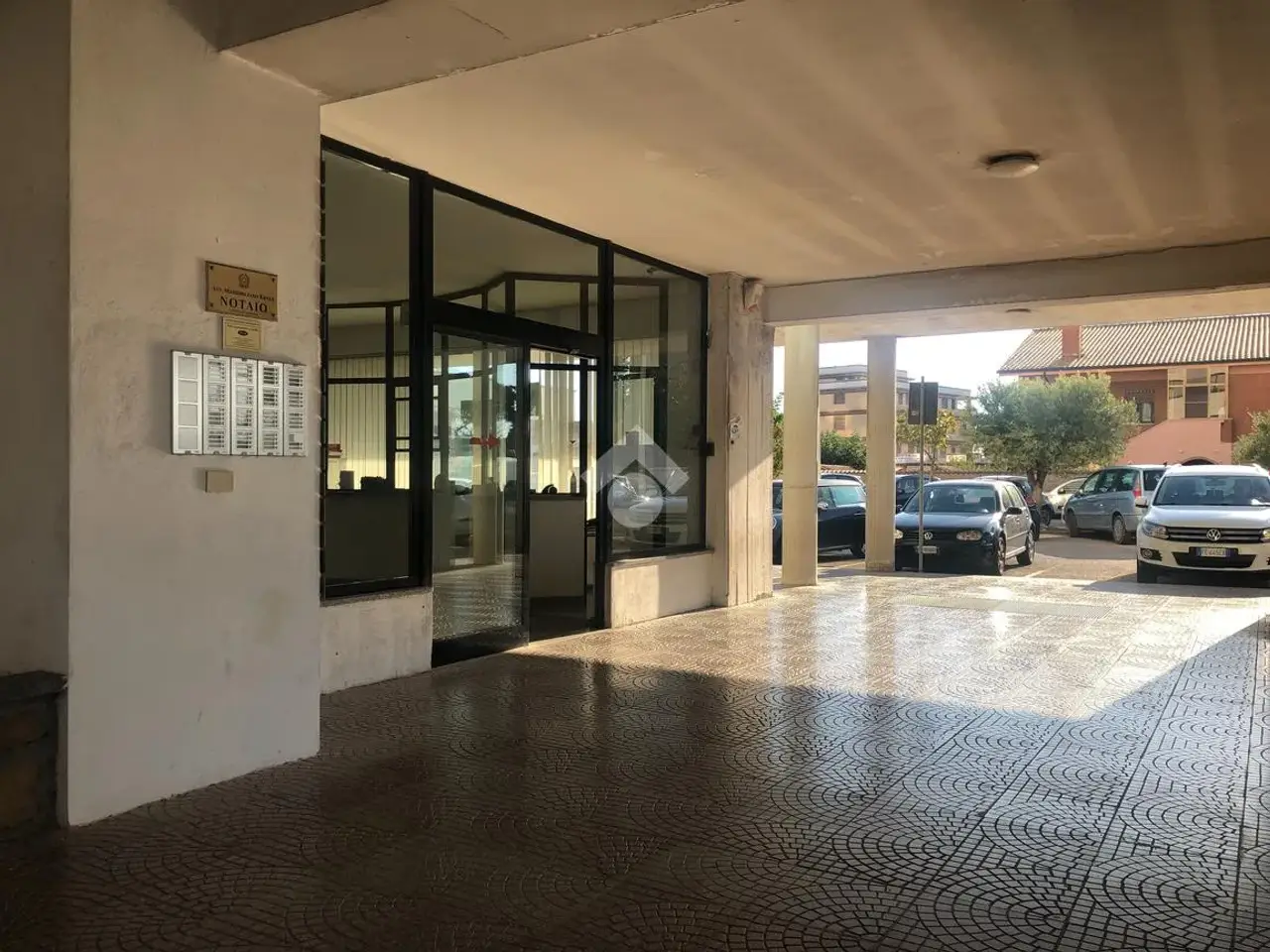 Ufficio in Via dei Castelli Romani 22, Pomezia, {3} - Foto 2