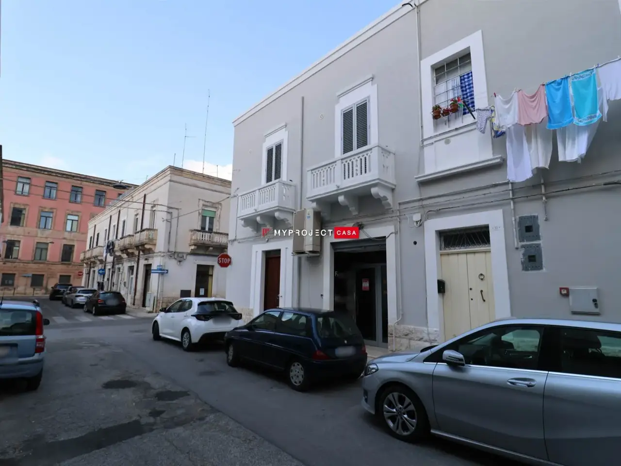 Negozio in Via Francesco Caroli, Martina Franca, {3} - Foto 1